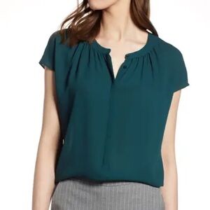 Halogen Hidden Button Blouse NWOT